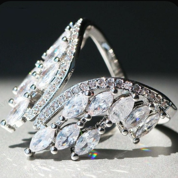 STERLING SILVER ANGEL WINGS OPEN RING - Picture 2 of 5